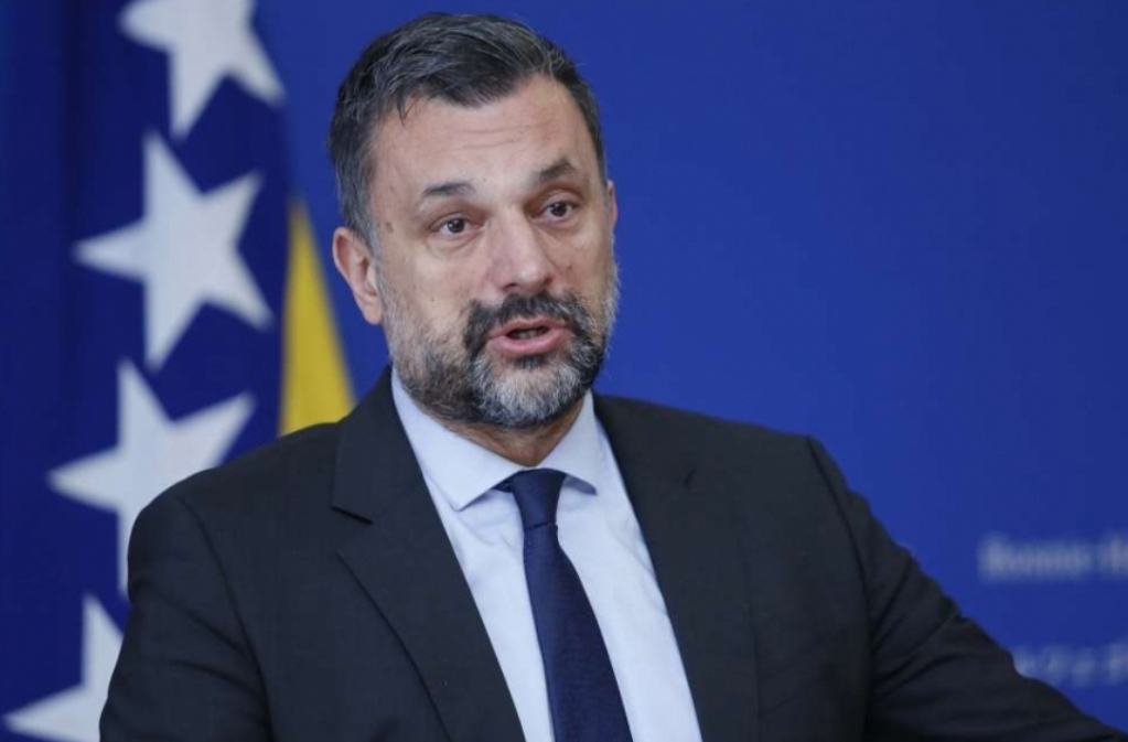 ELMEDIN KONAKOVIĆ PODIGAO BURU: Oštra poruka Bakiru Izetbegoviću